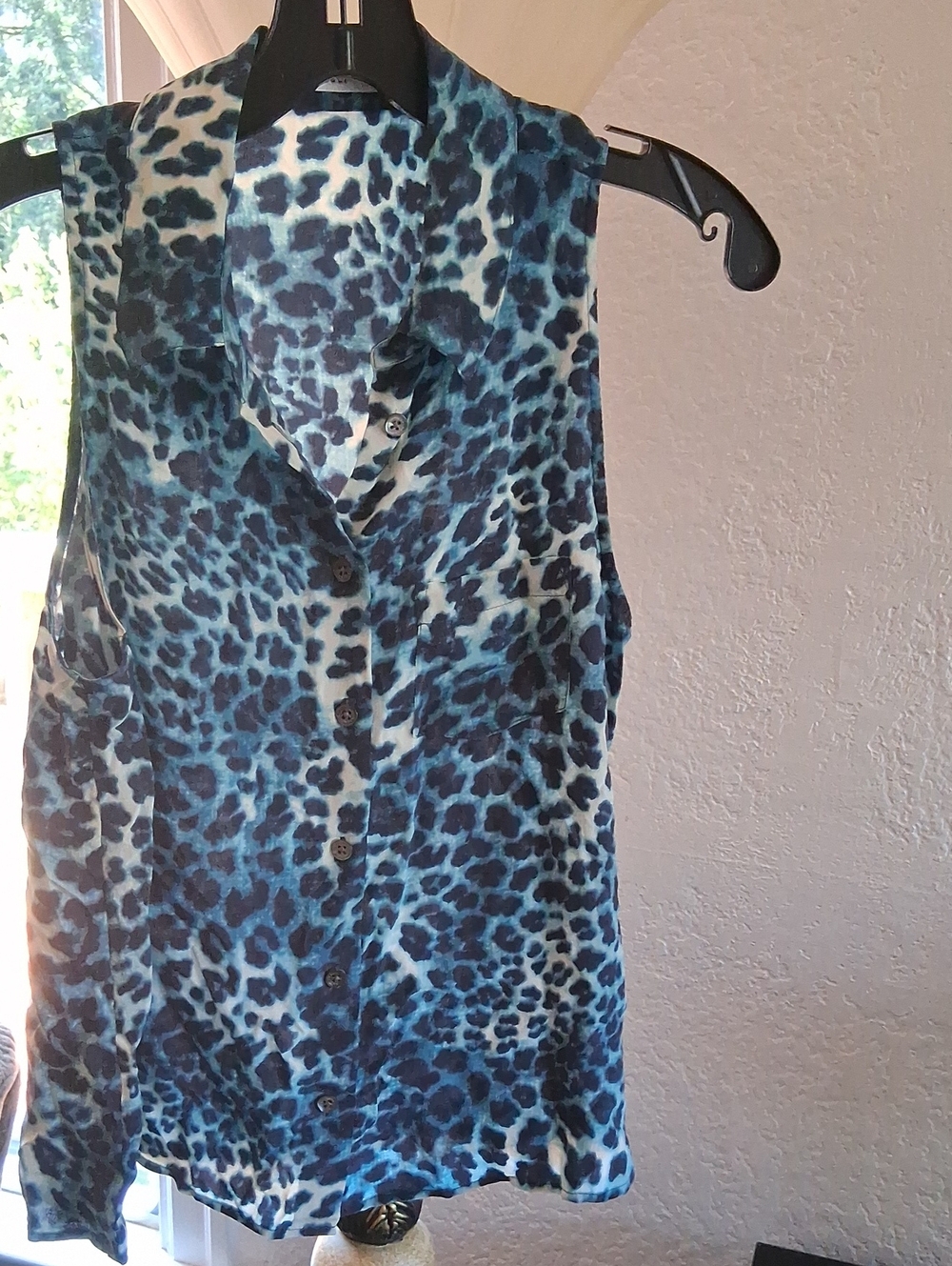 Equipment Blue Leopard Print Sleeveless Button-Down Top